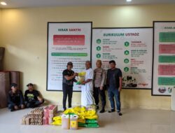 Ramadhan Penuh berkah, Komunitas Motor Black Jack Salurkan Bansos ke Pondok Tahfizd di Ngabang