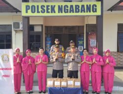 Polres Landak dan Polsek Ngabang Bagikan Takjil, Wujud Kepedulian di Bulan Ramadhan 2026