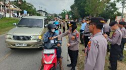 Penuh Berkah di Bulan Suci Ramadhan, Polres Landak Tebar Kebaikan Lewat Pembagian Takjil