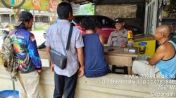 Kebersamaan Hangat Bhabinkamtibmas dan Warga, Canda Tawa Warnai Himbauan Kamtibmas