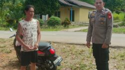 Humanis di Tengah Patroli, Petugas Piket Berikan Himbauan Kepada Warga di Tepi Jalan