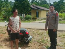 Humanis di Tengah Patroli, Petugas Piket Berikan Himbauan Kepada Warga di Tepi Jalan