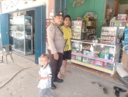 Sambang Warga Desa Binaan Bhabinkamtibmas Polsek Kuala Behe Beri Himbauan Kamtibmas