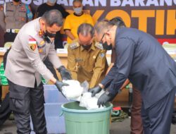 Polres Sintang Musnahkan Barang Bukti Sabu Seberat 57 Kg Lebih, Tegaskan Komitmen Perangi Narkoba