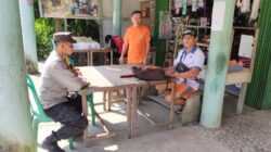 Cara Humanis Polisi Jaga Keamanan Jelang Lebaran, Duduk Santai Sambil Beri Imbauan