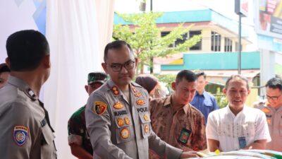 Polres Ketapang Gelar Gerakan Pangan Murah (GPM) Polri untuk Masyarakat