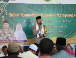 Safari Ramadhan, Kapolres Ketapang Bersama PJU dan Bhayangkari Silaturahmi dengan Warga Desa Mekar Utama