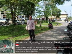 Laksanakan Pengamanan Giat Ibadah Minggu Di Gereja Salib Suci dan Gereja Baptis Indonesia (KGBI) Oleh Personil Polsek Ngabang