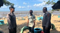 Jaga Situasi Kamtibmas di Momen Lebaran, Sat Binmas Polres Ketapang Laksanakan Patroli Dialogis ke Objek Wisata Pantai Pecal