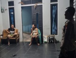 Patroli Malam Rutin, Personel Polsek Menjalin Jaga Kamtibmas Tetap Kondusif