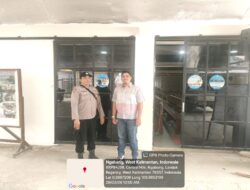 Personil Polsek Ngabang Laksanakan Pengamanan Giat Ibadah Minggu Di Gereja PPIK Timotius dan Gereja Baptis Indonesia (KGBI)