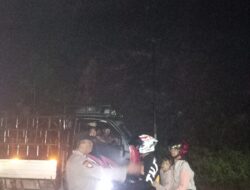 Jalan Licin Diduga Tumpahan Solar Picu Kecelakaan di Manggala, Polisi dan BPBD Sigap Lakukan Penanganan