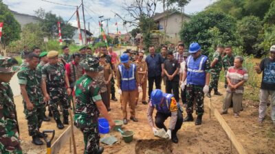Peletakan Batu Pertama Pembangunan Jembatan Perintis Garuda 