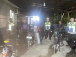 Satlantas Polres Sekadau Sisir Jalan Kota Malam Hari, 12 Motor Knalpot Brong Ditindak