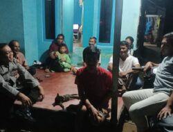 Lakukan Patroli Dialogis, Anggota Polsek Muara Pawan Pastikan Tampung Curhatan Warga Desa Sungai Awan Kiri