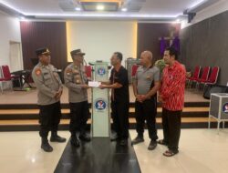 Polres Sintang Gelar Aksi Sosial, Salurkan Bantuan Hingga Makanan Siap Santap