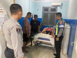 Usai Laka Beruntun Tiga Truk, Dua Motor Bertabrakan di Jalur Padat Kota Sekadau