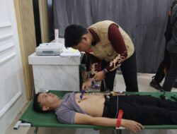 Cek Kesehatan Personel, Polres Ketapang Laksanakan Rikkes Berkala di Aula Polres Ketapang