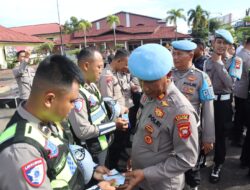 Polres Ketapang Laksanakan Gaktiplin Usai Apel Pagi, Wakapolres Tekankan Disiplin Personel