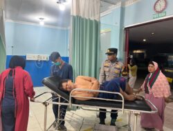 Polisi Bantu Warga Gonis Tekam yang Mendadak Alami Usus Buntu, Dievakuasi ke RSUD Sekadau