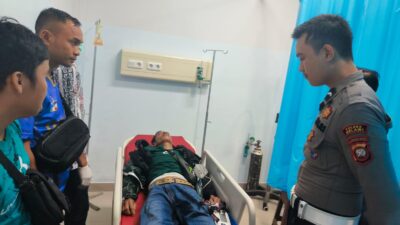 Aksi Cepat Polisi dan Masyarakat Evakuasi Korban Kecelakaan