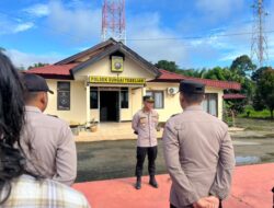 Kapolsek Sungai Tebelian Tegaskan Disiplin dan Pelayanan Humanis Saat Apel Pagi