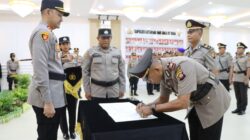Pimpin Sertijab Sejumlah Pejabat Utama Polres Dan Kapolsek Jajaran, Kapolres Ketapang Tekankan Peningkatan Pelayanan Kepada Masyarakat