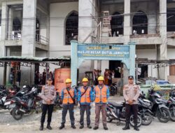 Sejukkan Suasana Hari Raya, Polisi Berikan Pengamanan dan Himbauan Kamtibmas