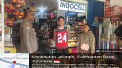 Polisi Menyapa Warga di Pertokoan, Ingatkan Bahaya Kejahatan Saat Beraktivitas