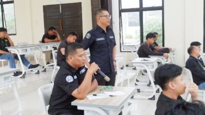 Benteng Informasi di Era Disrupsi, Bidhumas Polda Kalbar Didik Personel Jadi “News Producer” Andal