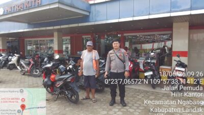 Awas! Belanja Cuma Kedok, Motor dan Helm Jadi Sasaran. Polisi Ingatkan Tukang Parkir