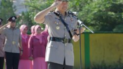 Kapolres Ketapang Pimpin Upacara Ziarah Dan Tabur Bunga Dalam Rangka Hari Bhayangkara Ke-80 Tahun 2026