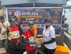 Dalam Rangka HUT Bhayangkara Ke-80, Polsek Kendawangan Gelar Lomba Mancing Udang Galah