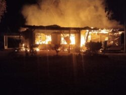 Polisi Jelaskan Kronologi Kebakaran Kantor PT KSP Agro di Belitang