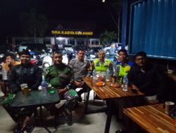 Nobar Prancis vs Spanyol Satukan Polisi, TNI, dan Warga di Sekadau