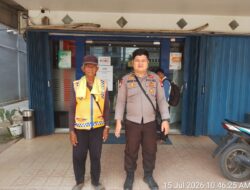 Polisi Hadir di Tengah Masyarakat, Tukang Parkir Jadi Mitra Cegah Aksi Kejahatan