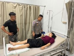 Respon Cepat Pengaduan Call Center 110, Satlantas Polres Sintang Datangi TKP Kecelakaan Lalu Lintas