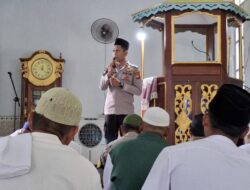 Kapolsek Ella Hilir Ajak Masyarakat Bersama Jaga Kamtibmas,Dalam Kegiatan Jum’at Curhat